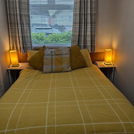 Rooms At Tarrareoch Bathgate Kamer foto