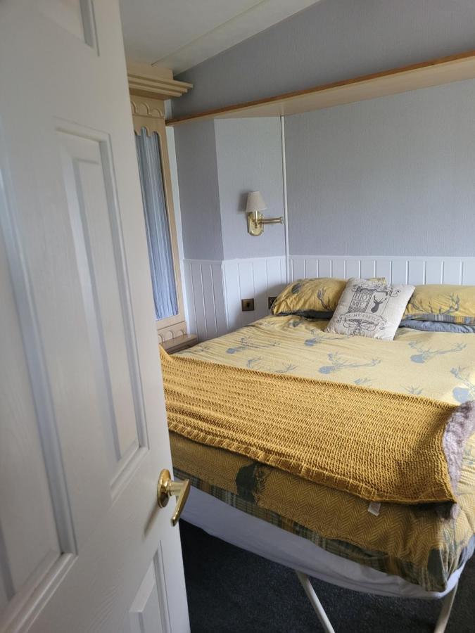 Rooms At Tarrareoch Bathgate Buitenkant foto
